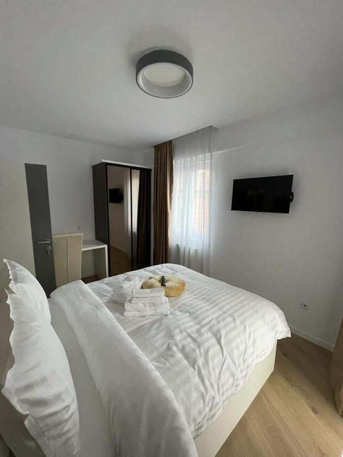 Adina Apartament Gura Humorului Exteriör bild