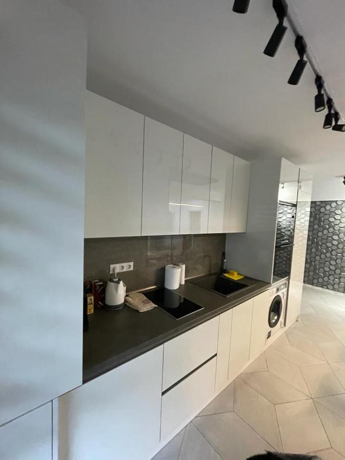 Adina Apartament Gura Humorului Exteriör bild
